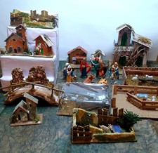 Tutto per il presepe pastori casette, statuine, muschio, carta roccia e altro