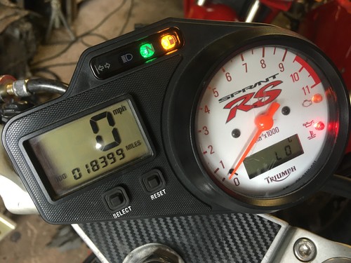 Triumph sprint 955i - triumph, rs