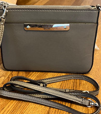 Borsa a tracolla Guess EST