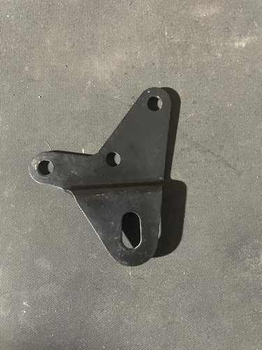 Staffa stabilizzatore motore - staffa,