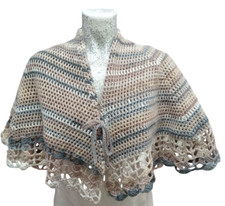 COPRISPALLE FATTO A MANO MANTELLINA DELLA NONNA BEIGE/GRIGIO LAVORAZIONE DOPPIA