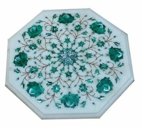 Tavolo intarsiato pietra