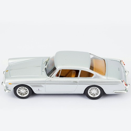 Ferrari 250 gte scala 1 - 2+2, 1:43