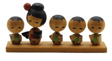 kokeshi doll japanaise bambole