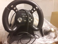 NEXTEC Kit di volante e pedali per Playstation