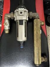 Regolatore Pressione Aria Aw40 F06 Accessori Distributore Raccordo Separatore