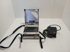 lettore CD portatile Technics SL-XP7 con l'unità di alimentazione SH-CDB7