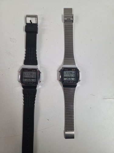 Pair vintage pulsar lcd - pair,