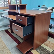 Scrivania in ciliegio massiccio - porta tastiera e supporto per schermo