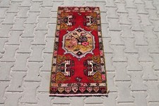 1x3 ft Antique Anatolian