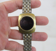 Orologio Vintage Espositore LED Rosso Texas Instruments ? Orologio da polso uomo tono oro