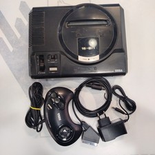 Console Sega Mega Drive Con Pad 3 Tasti E Cavi PAL Testata E Funzionante