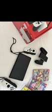 Nintendo Switch Modello OLED - Bianco + Vetro Temperato (giochi non compresi)