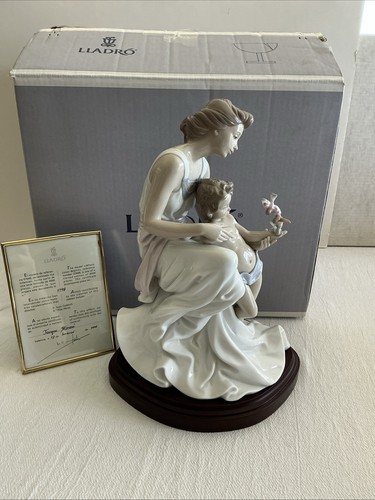 Lladro where love - "where, begins"