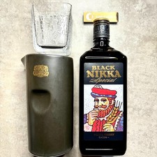 Black Nikka bottiglia vuota