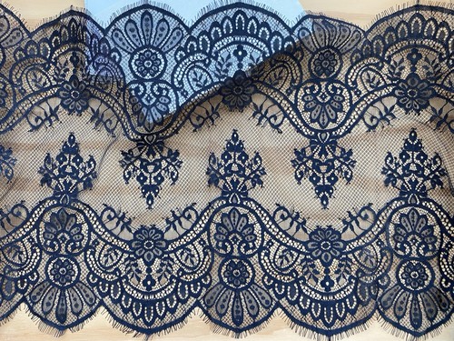 Maglia nera per ciglia iarde - nera, 3
