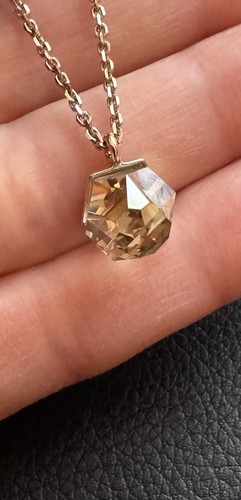 Collana con ciondolo - , originale