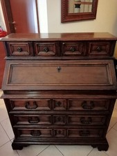  Credenza inglese in noce scuro, 