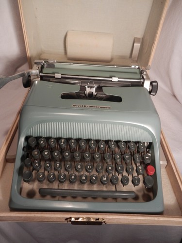 Vtg underwood olivetti studio - vtg.,