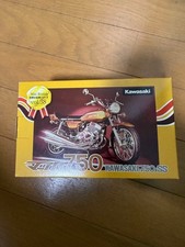 KAWASAKI Mach 750-SS & Z1000