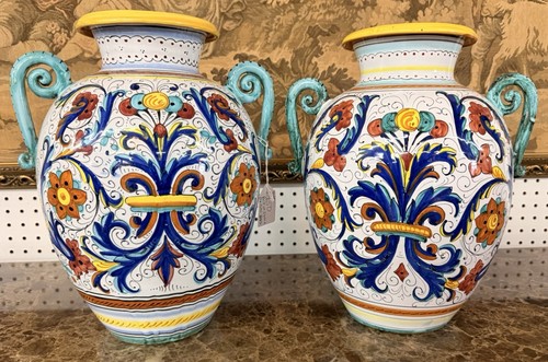 Coppia vasi urna maiolica
