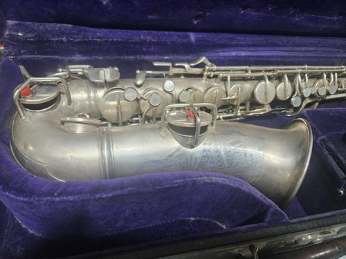 Conn transitional - 🎷, c.g.