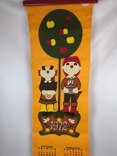 Vintage 1972 orange felt - vintage, wall