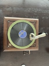 Grammofono da tavolo vintage