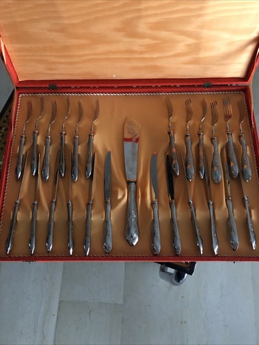 Set pezzi posate - 24,