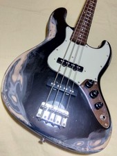 Fender Japan Jazz Bass Relic