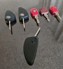 Alfa Romeo Lotto Chiavi Accensione Originali 5 Modelli + 1 Per Recupero 