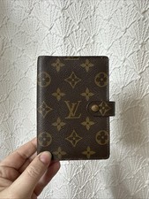 Bella agenda Louis Vuitton