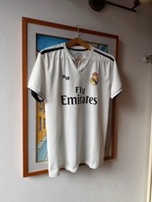 Real Madrid “Sergio Ramos #4” Fly Emirates Jersey 