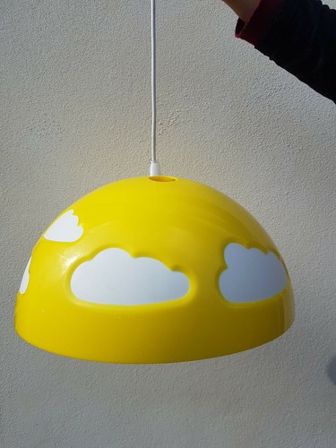 Ikea skojig lampadario giallo - ikea,