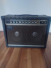 ROLAND JC-77 JAZZ CHORUS 77 AMPLIFICATORE CHITARRA da JP buono funzionante AC100V