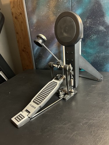 Alesis kick drum pedale con - alesis,