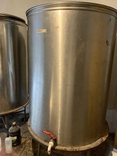 BOTTI VINO IN ACCIAIO INOX  700 e 800 Lt