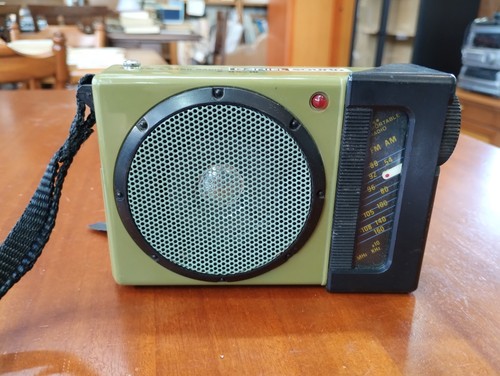 Radio portatile vintage daniel - radio,