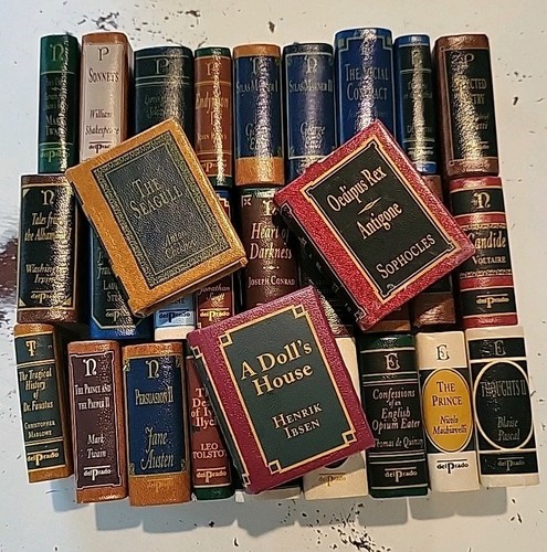 Del prado miniature books - prado,