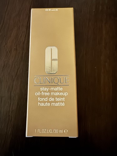 Clinique stay matte trucco - clinique,