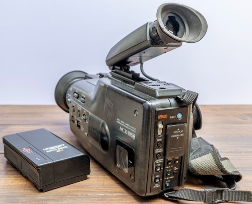Videocamera vhs panasonic - vhs-c,