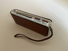 Radio a transistor portatile