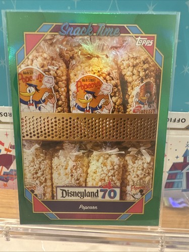 2025 topps disneyland - disneyland, 70°