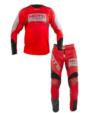 Set pantaloni e maglia Mots