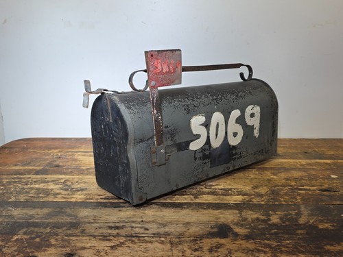 Cassetta postale vintage