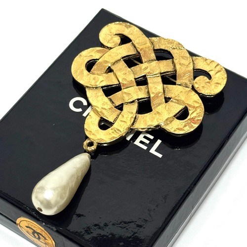 Spilla chanel finta perla - finta, oro