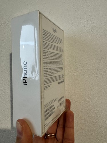 Apple iphone 32gb - 7,