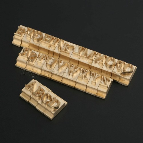 Set ottone capital lettera - ottone,