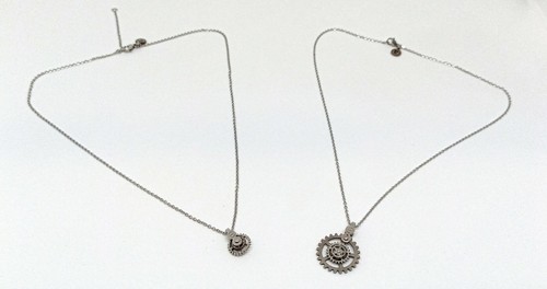 Collana con ciondolo corona - con,
