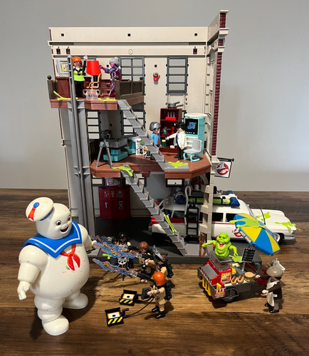 Playmobil ghostbusters set - ghostbusters,
